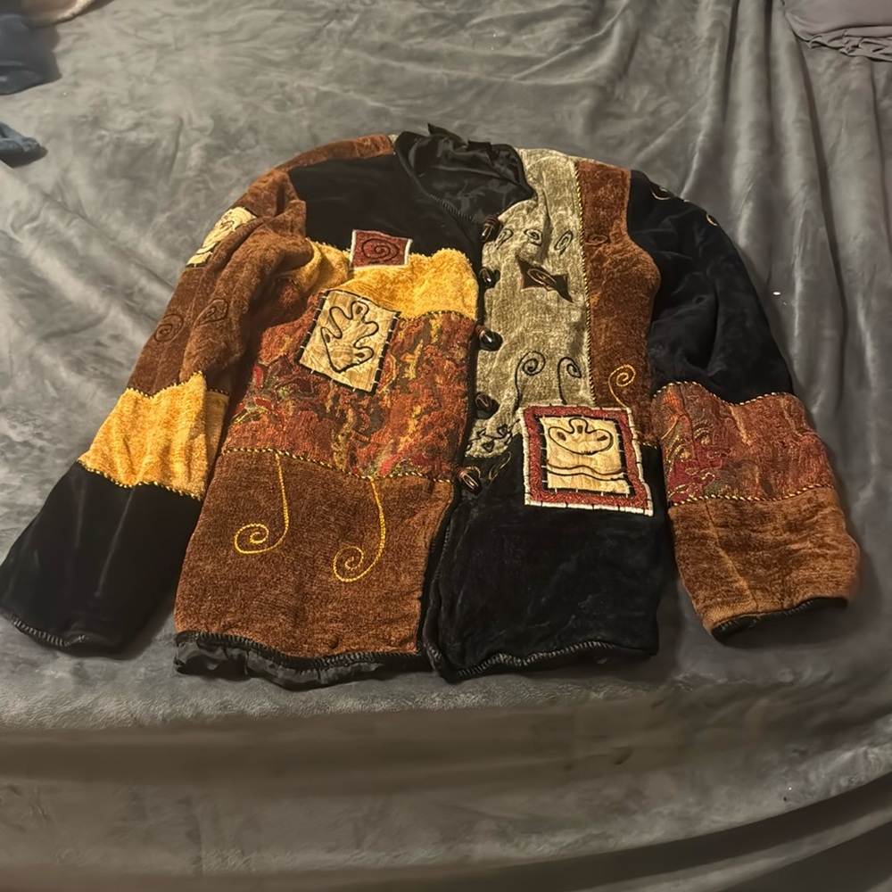 Allure sweater vintage patches and embroidery